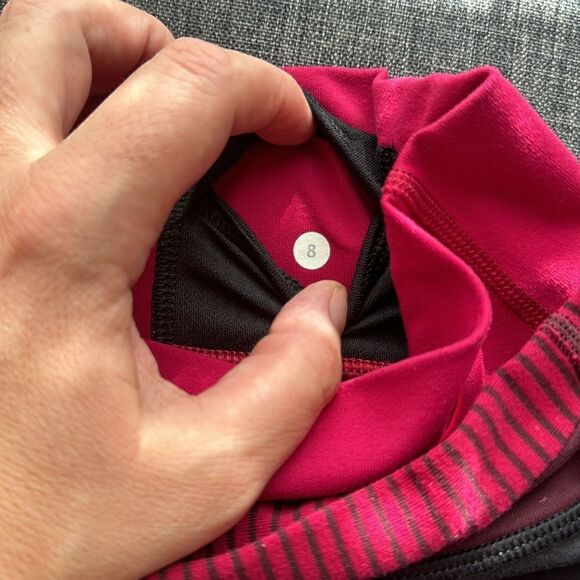 Lululemon Astro Pant Size 8 - Picture 9 of 10